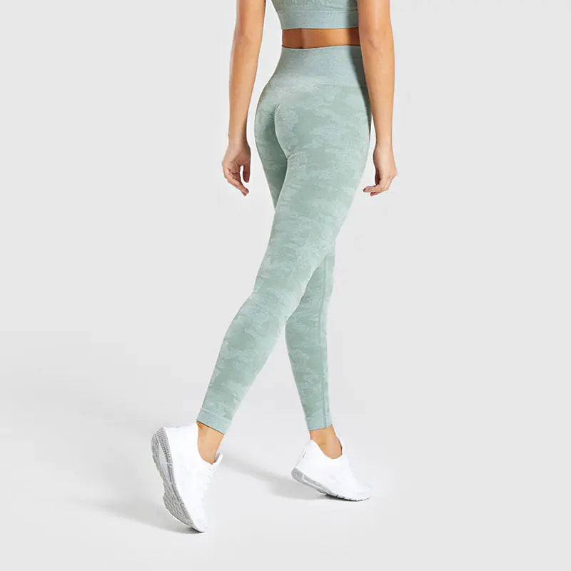 Camouflage Seamless Yoga Pants Set for Women